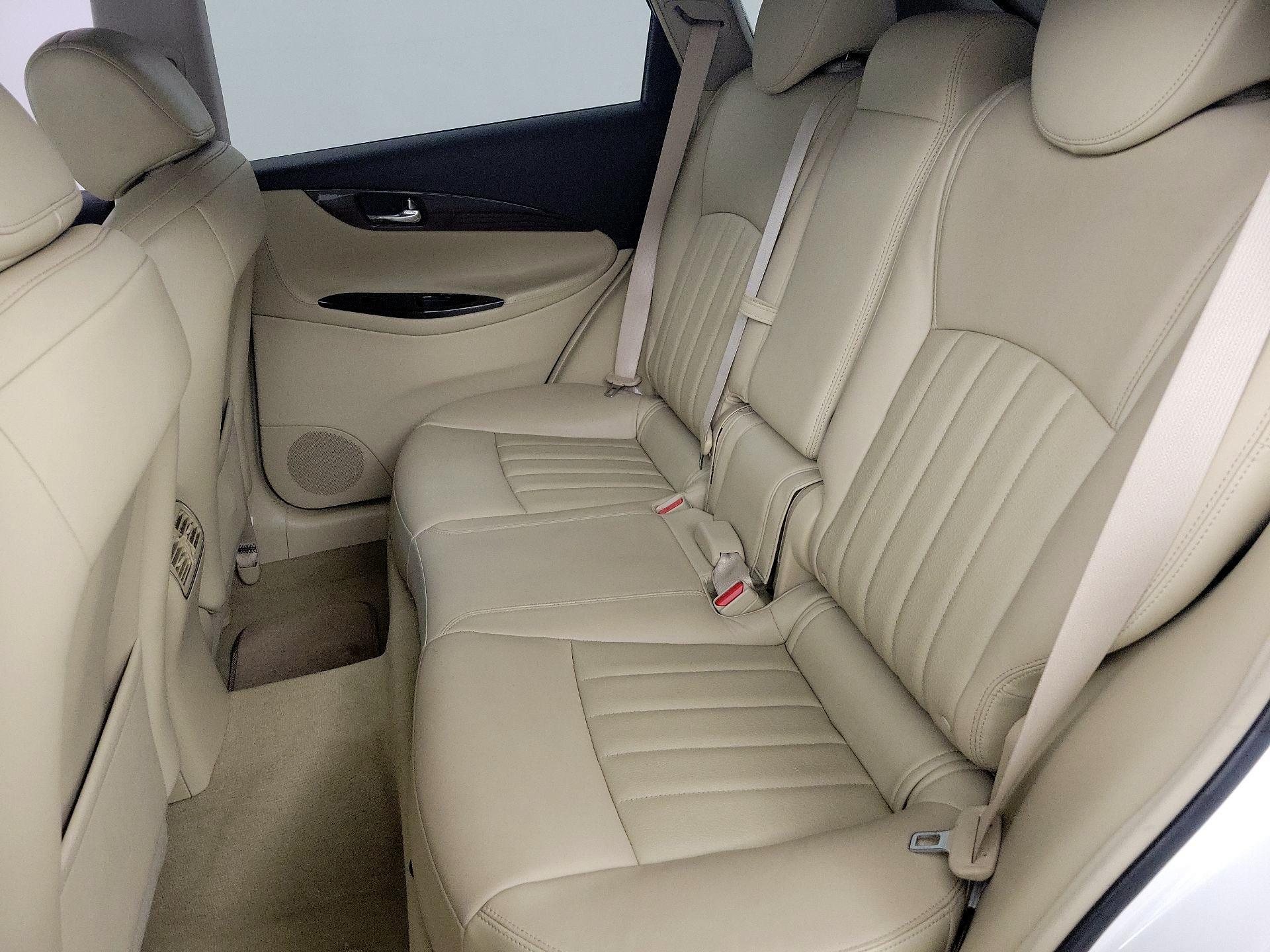 Thumbnail: 2016 INFINITI QX50 - 19