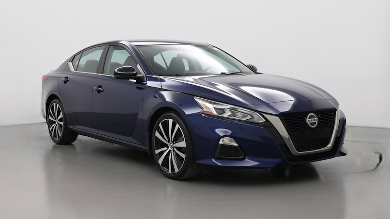 2020 Nissan Altima SR Hero Image