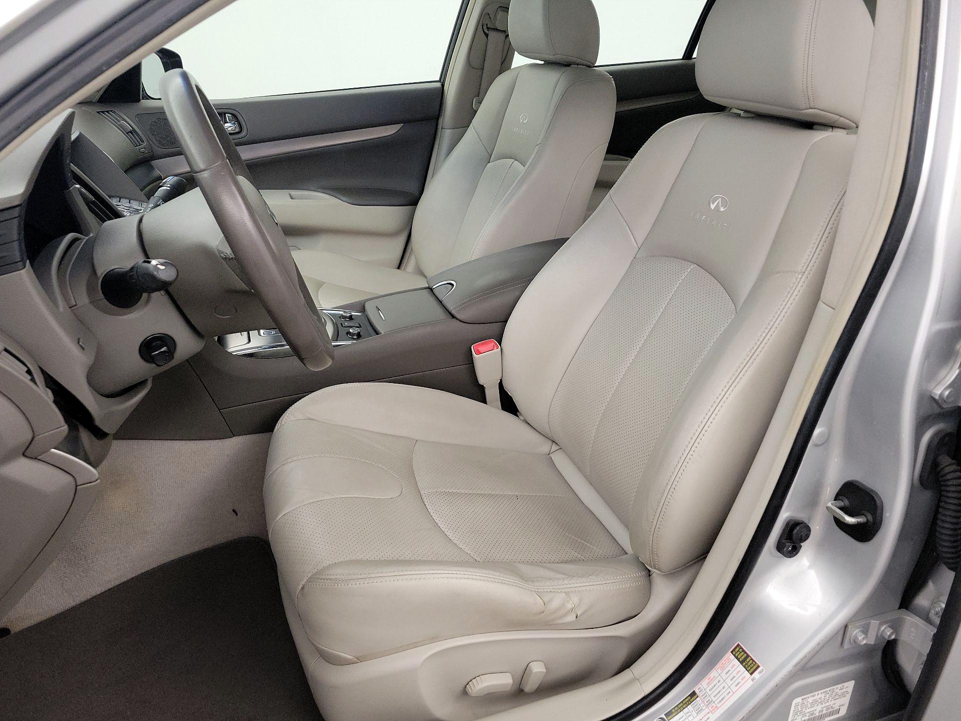 Thumbnail: 2013 INFINITI G37 - 11