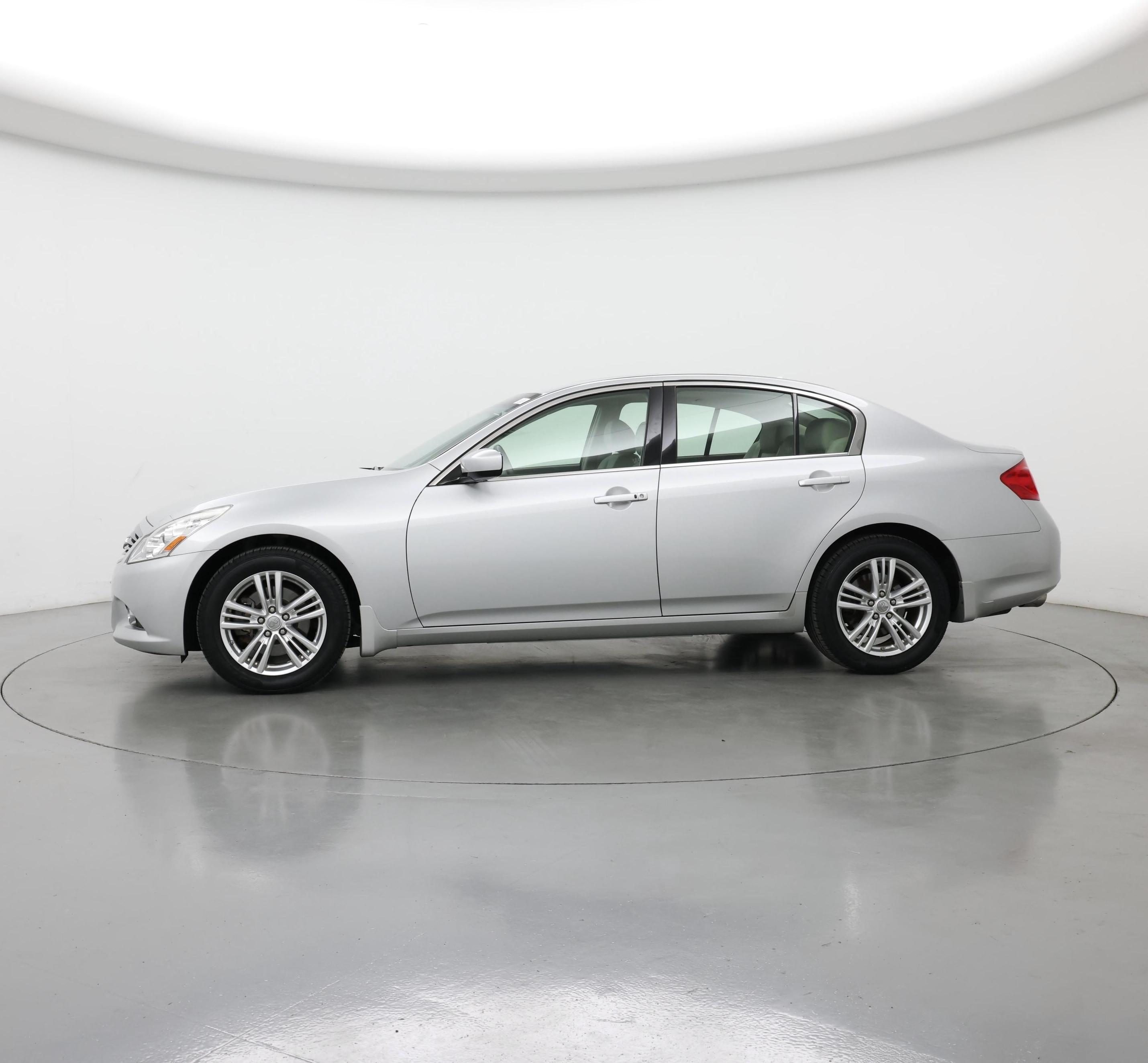 Thumbnail: 2013 INFINITI G37 - 3