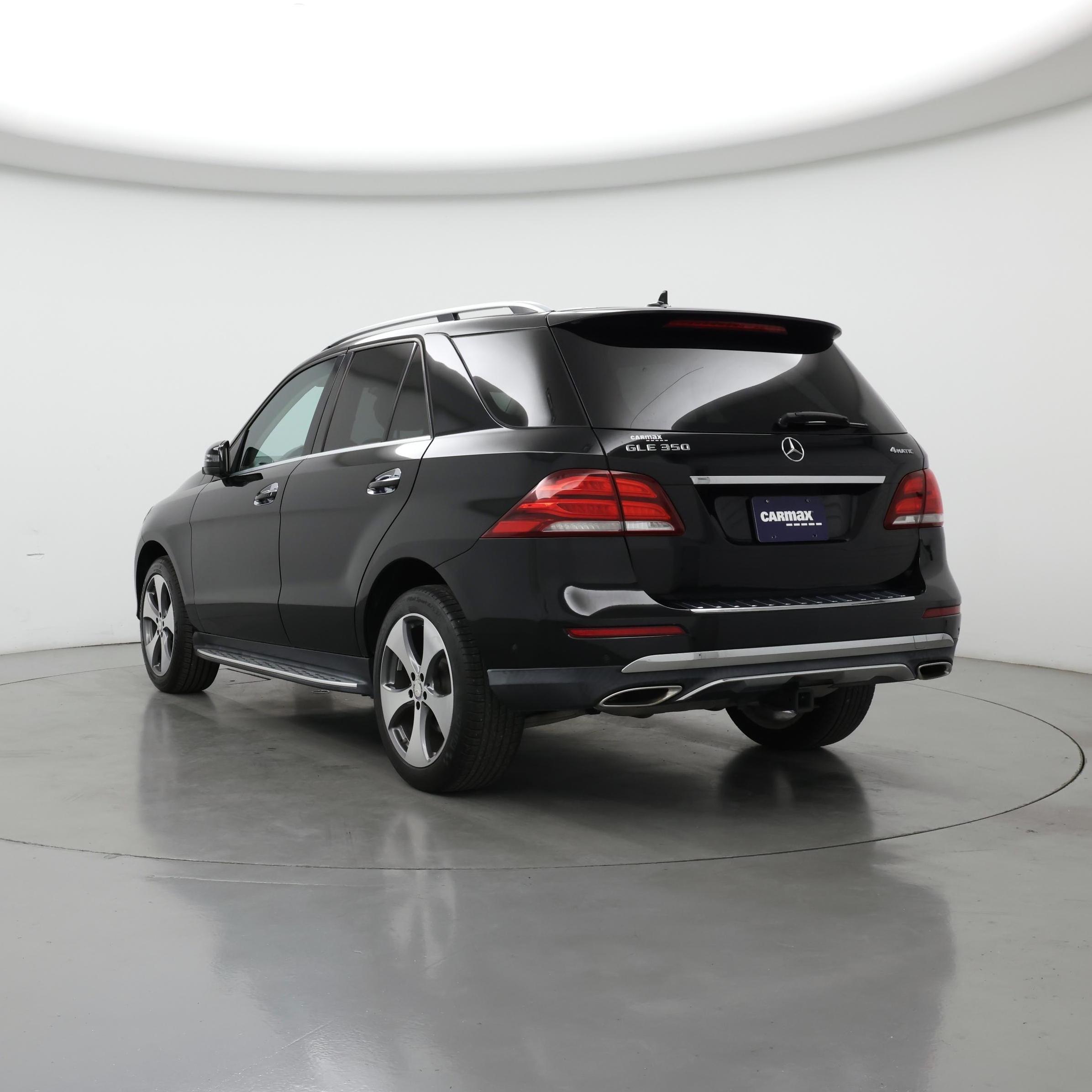 Thumbnail: 2017 Mercedes-Benz GLE - 2