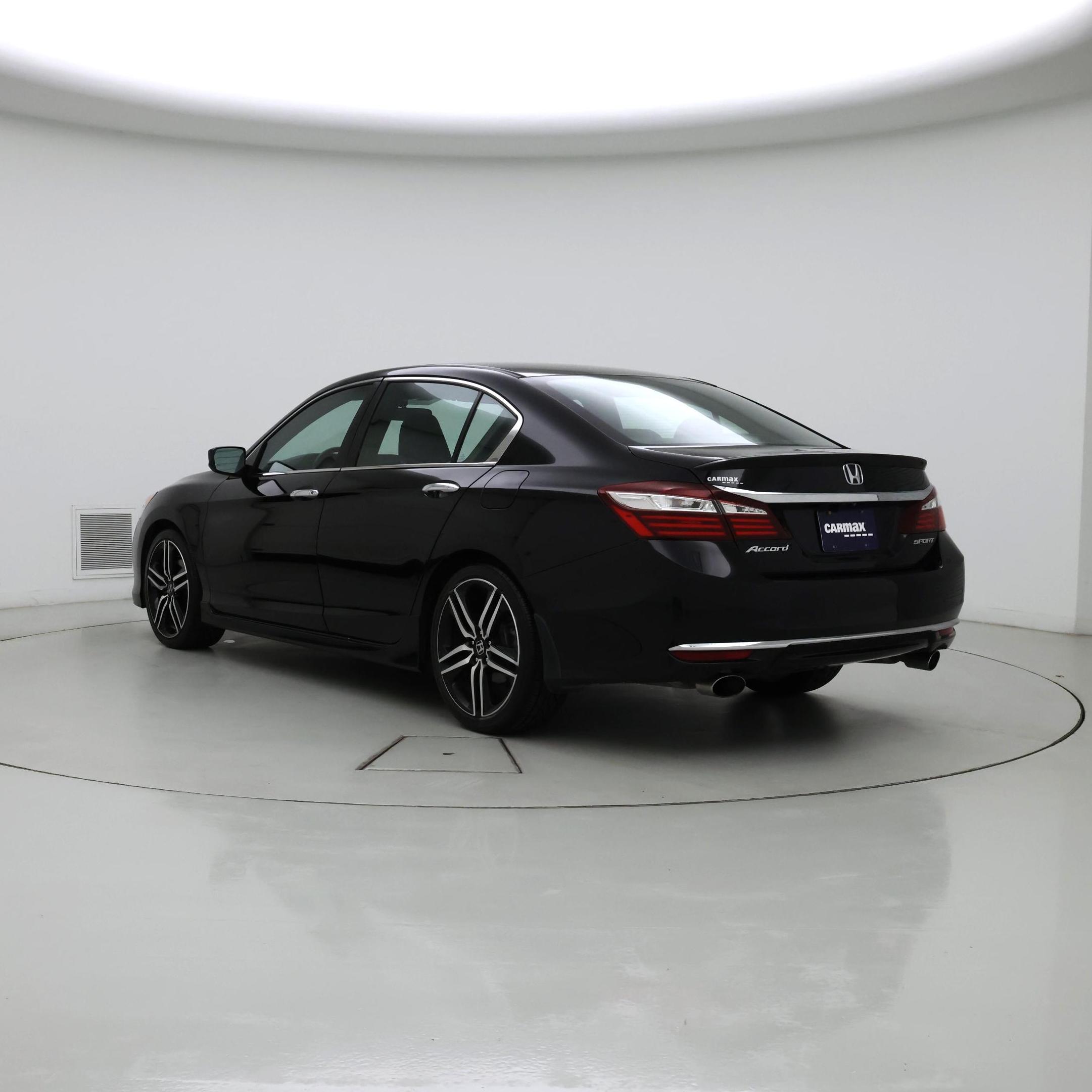 Thumbnail: 2016 Honda Accord - 2