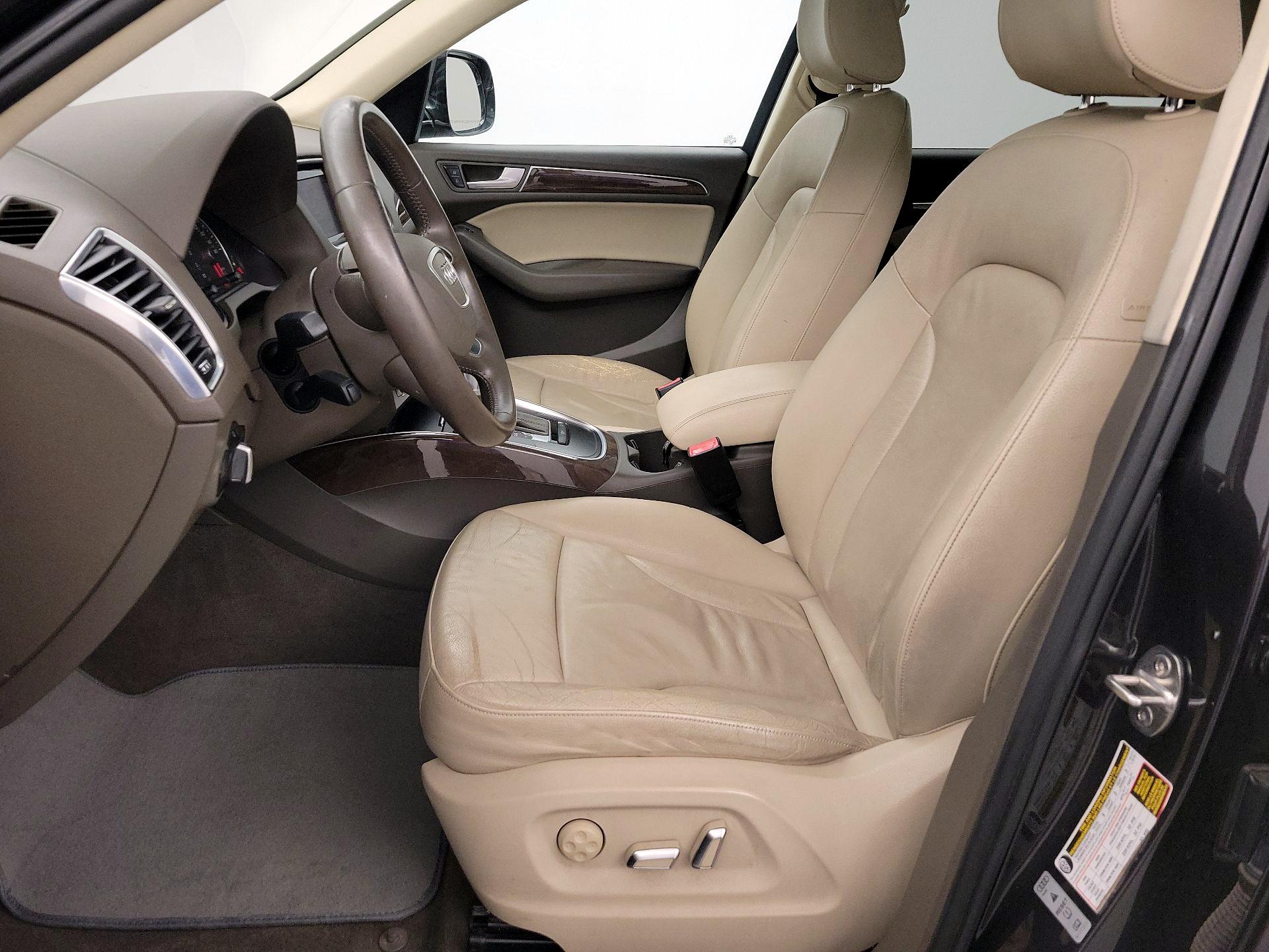 Thumbnail: 2016 Audi Q5 - 11