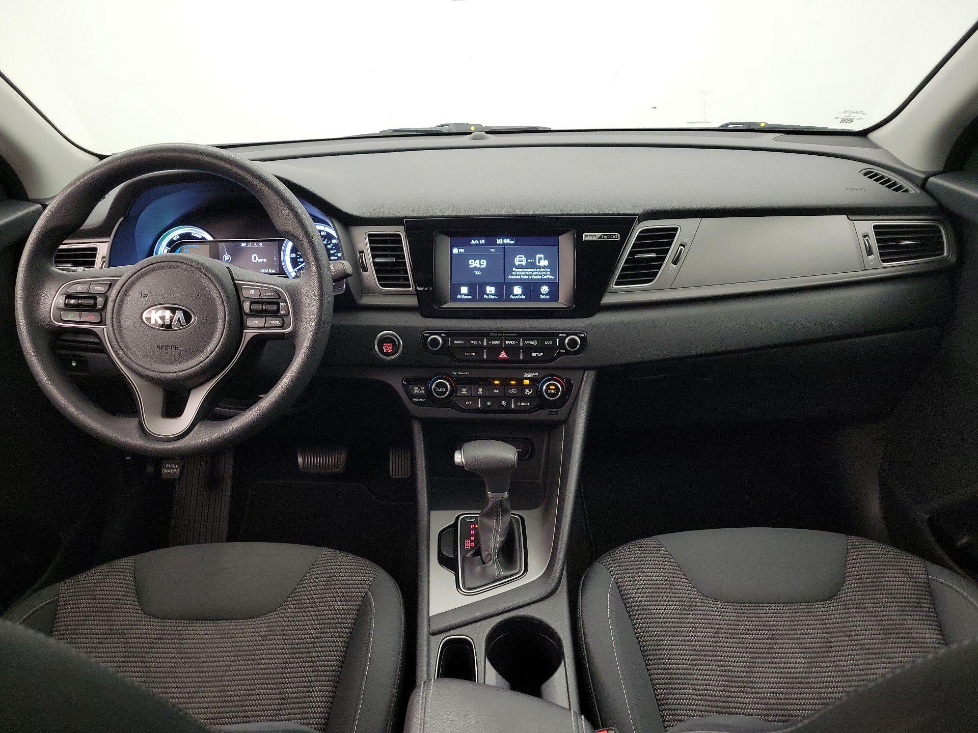 Thumbnail: 2018 Kia Niro - 9
