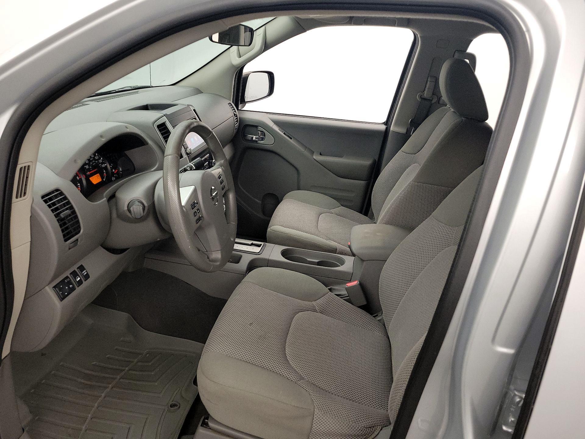 Thumbnail: 2019 Nissan Frontier - 11