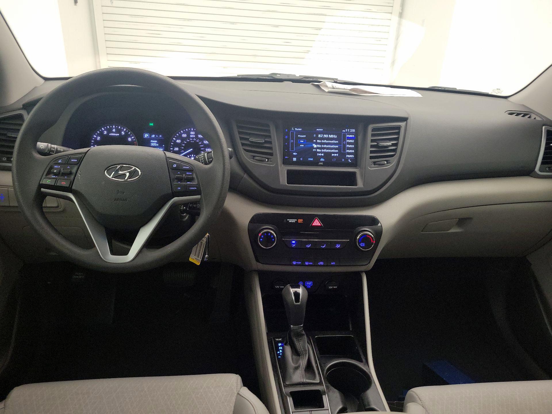 Thumbnail: 2018 Hyundai Tucson - 9