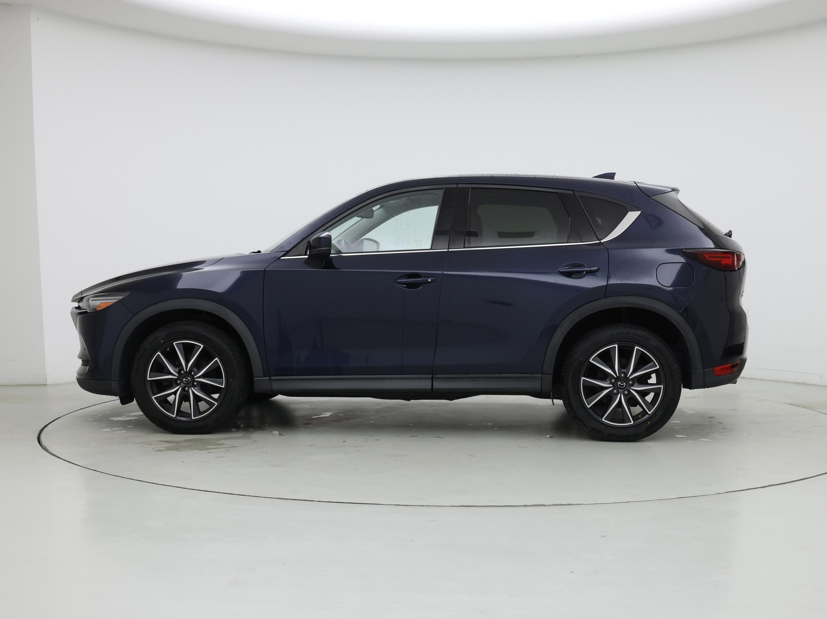 Thumbnail: 2017 Mazda CX-5 - 3