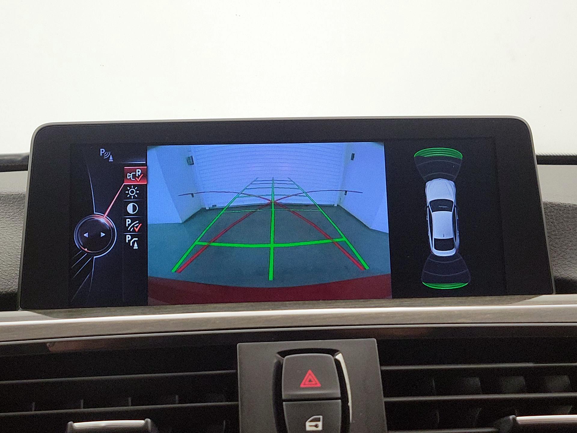 Thumbnail: 2015 BMW 4 Series - 15