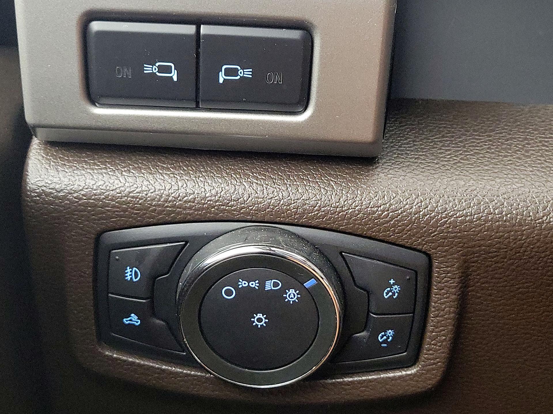 Thumbnail: 2016 Ford F-150 - 13