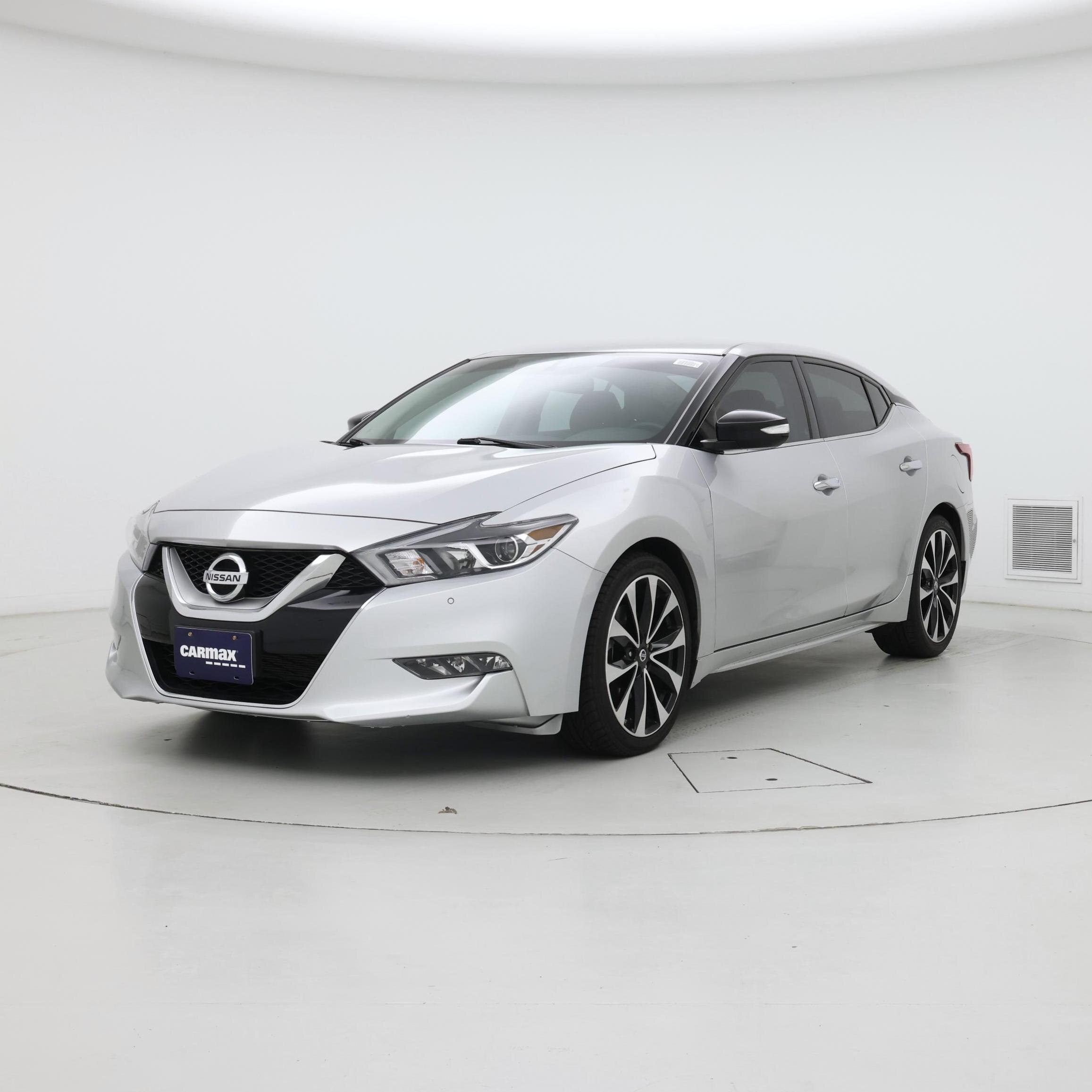 Thumbnail: 2017 Nissan Maxima - 4