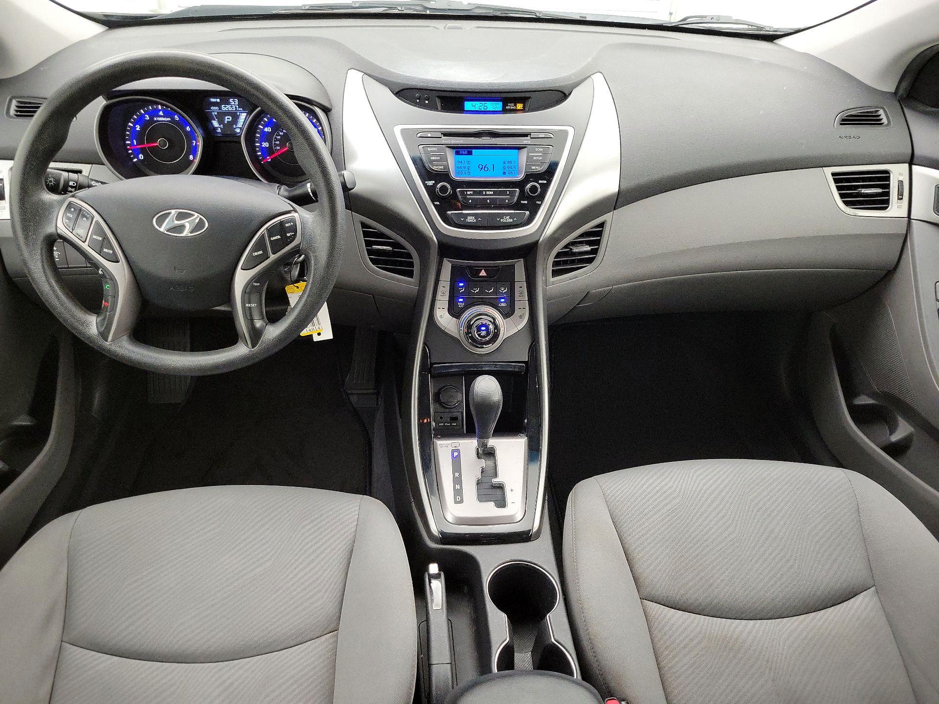 Thumbnail: 2013 Hyundai Elantra - 9