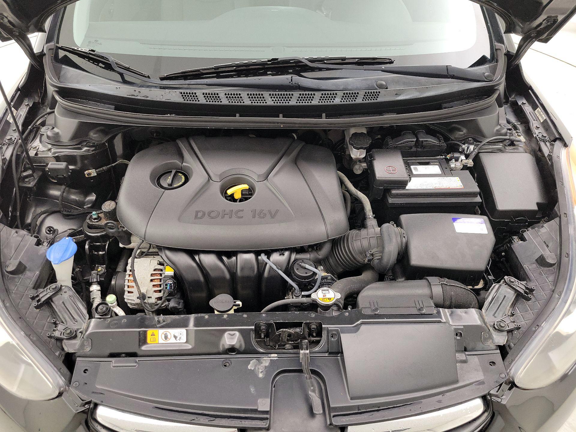 Thumbnail: 2013 Hyundai Elantra - 20