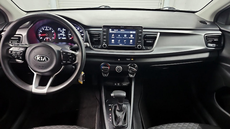 2019 Kia Rio S 9