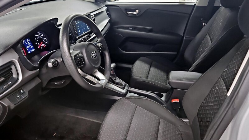 2019 Kia Rio S 11