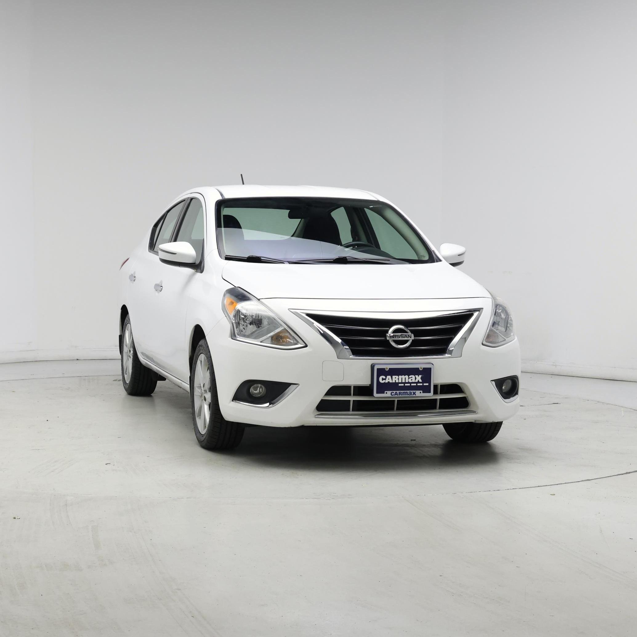 Thumbnail: 2017 Nissan Versa - 5
