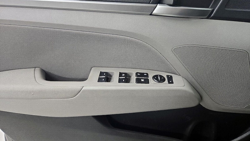 2020 Hyundai Elantra Eco 12