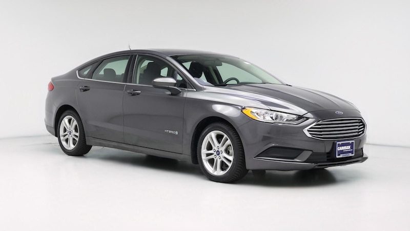 2018 Ford Fusion SE Hero Image
