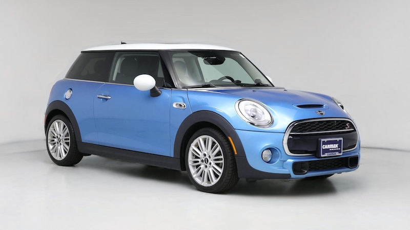 2016 MINI Cooper Hardtop S Hero Image