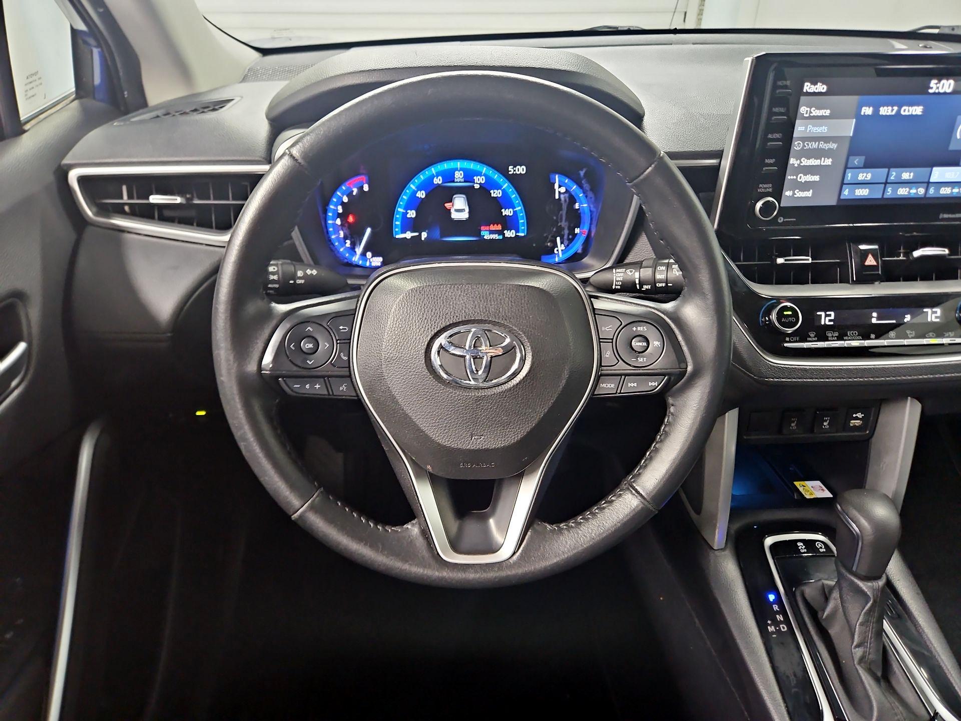 Thumbnail: 2022 Toyota Corolla Cross - 10