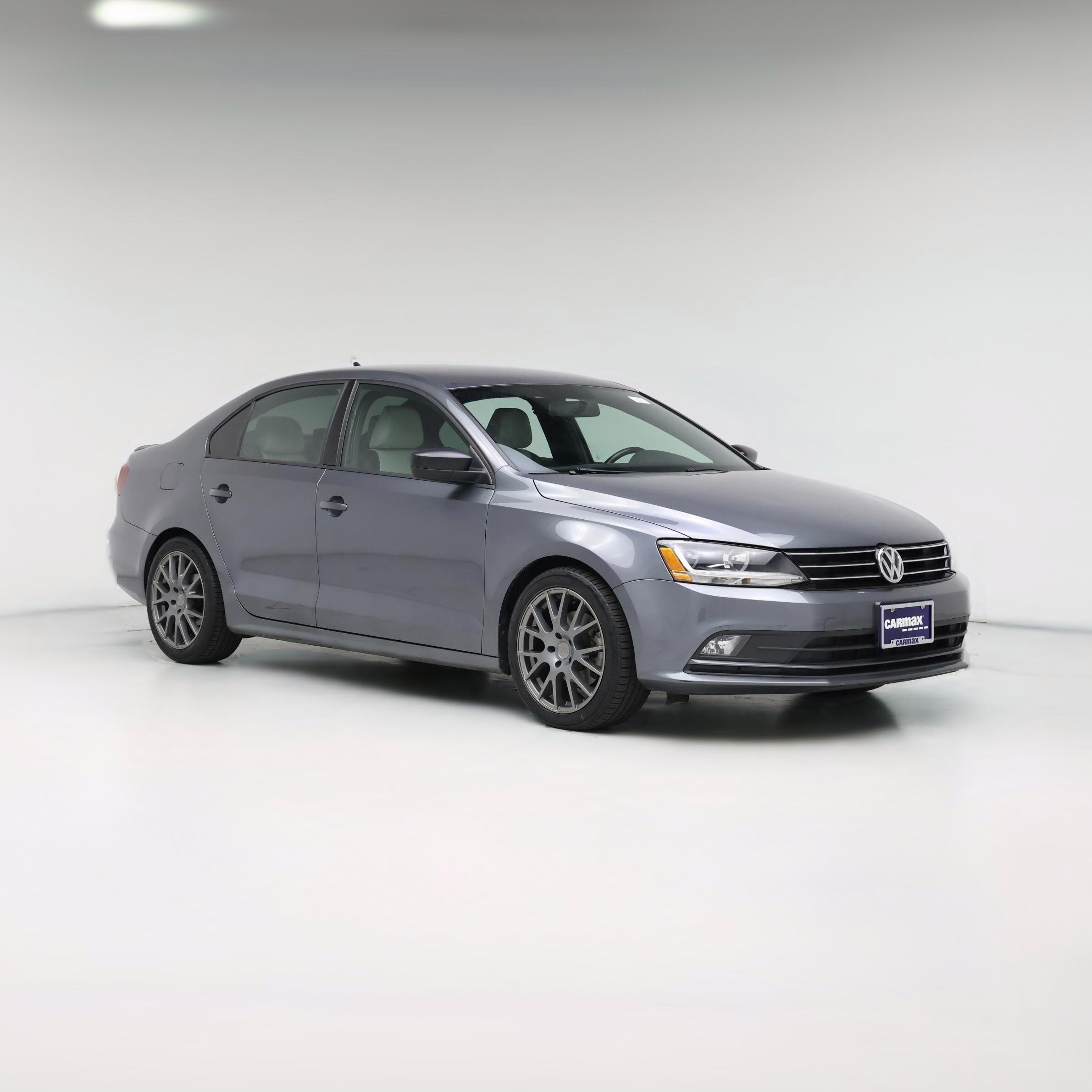 Thumbnail: 2017 Volkswagen Jetta - 1