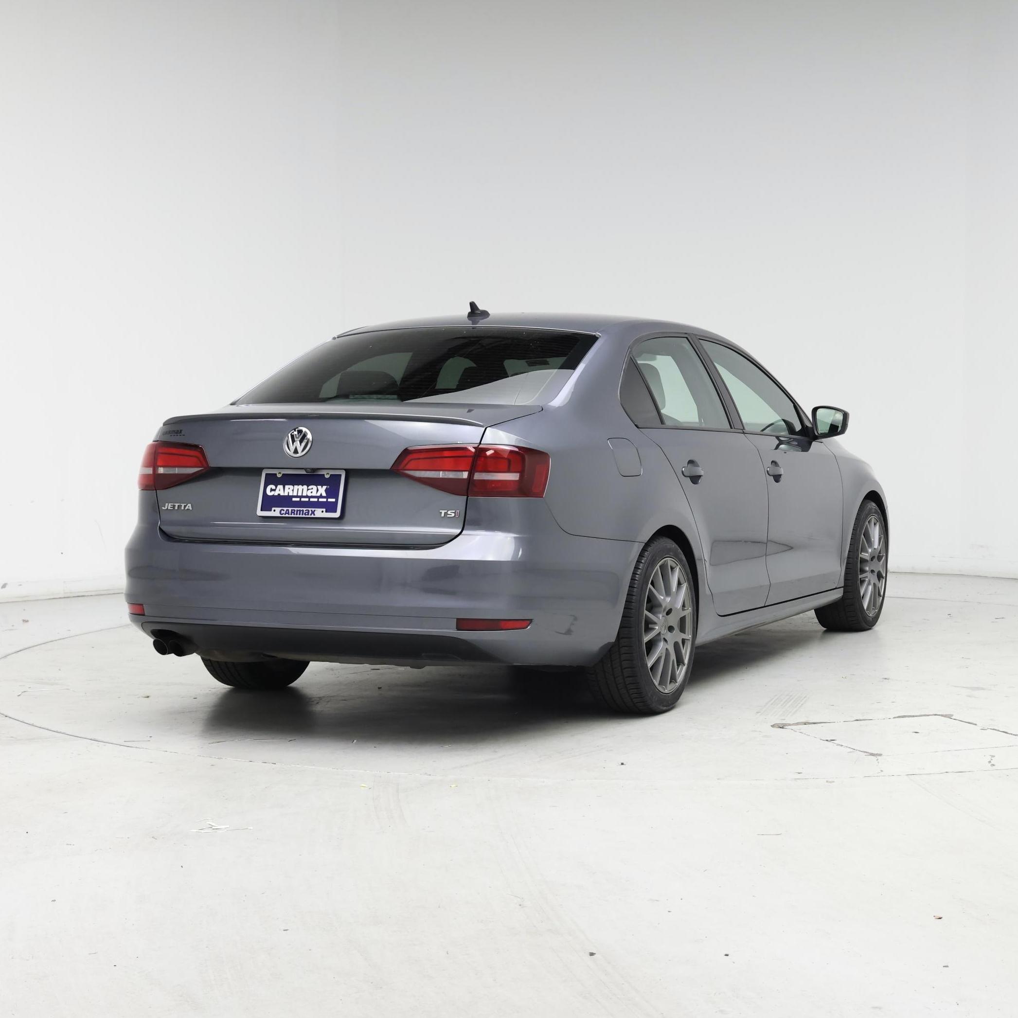Thumbnail: 2017 Volkswagen Jetta - 8