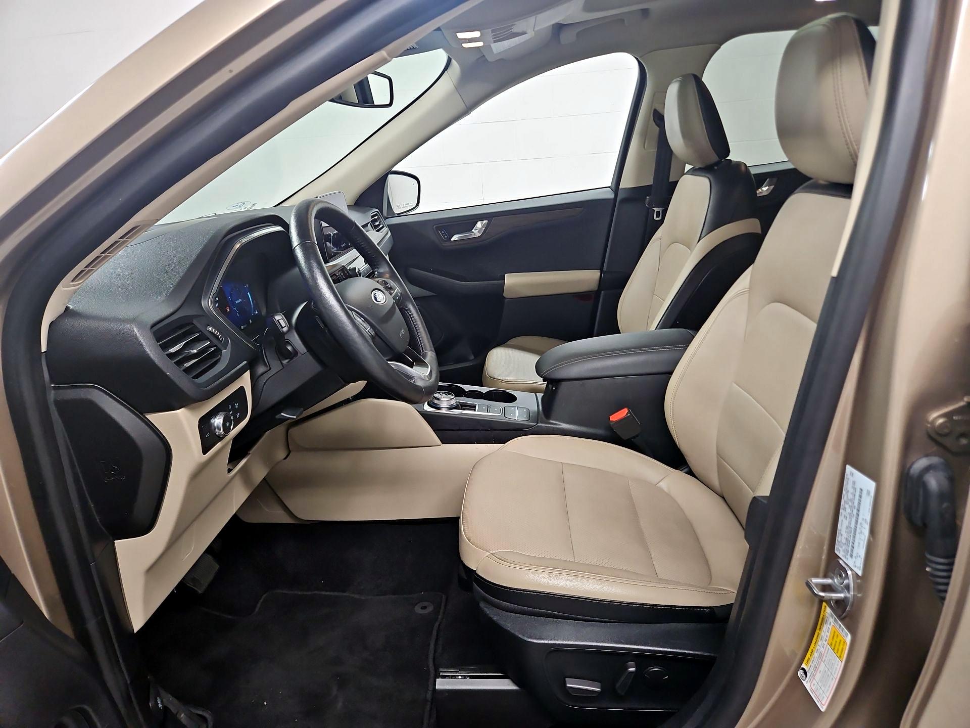 Thumbnail: 2020 Ford Escape - 11