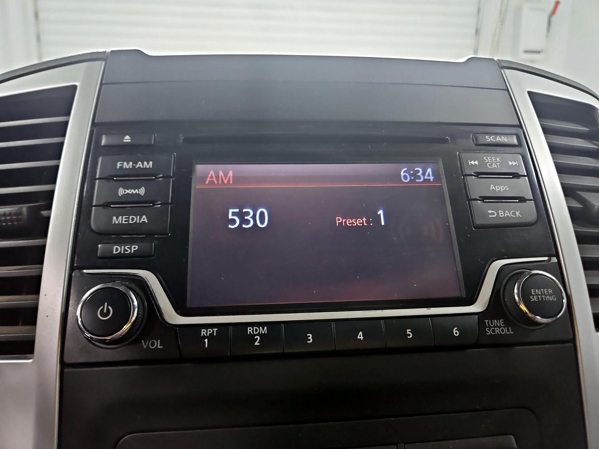 Thumbnail: 2016 Nissan Frontier - 14