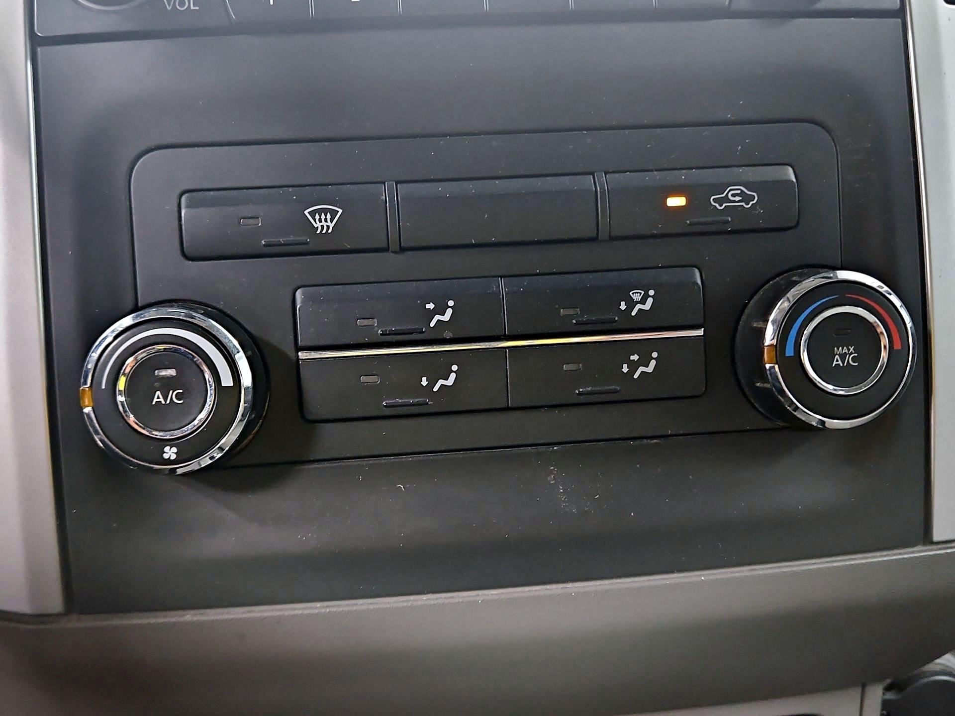 Thumbnail: 2016 Nissan Frontier - 15