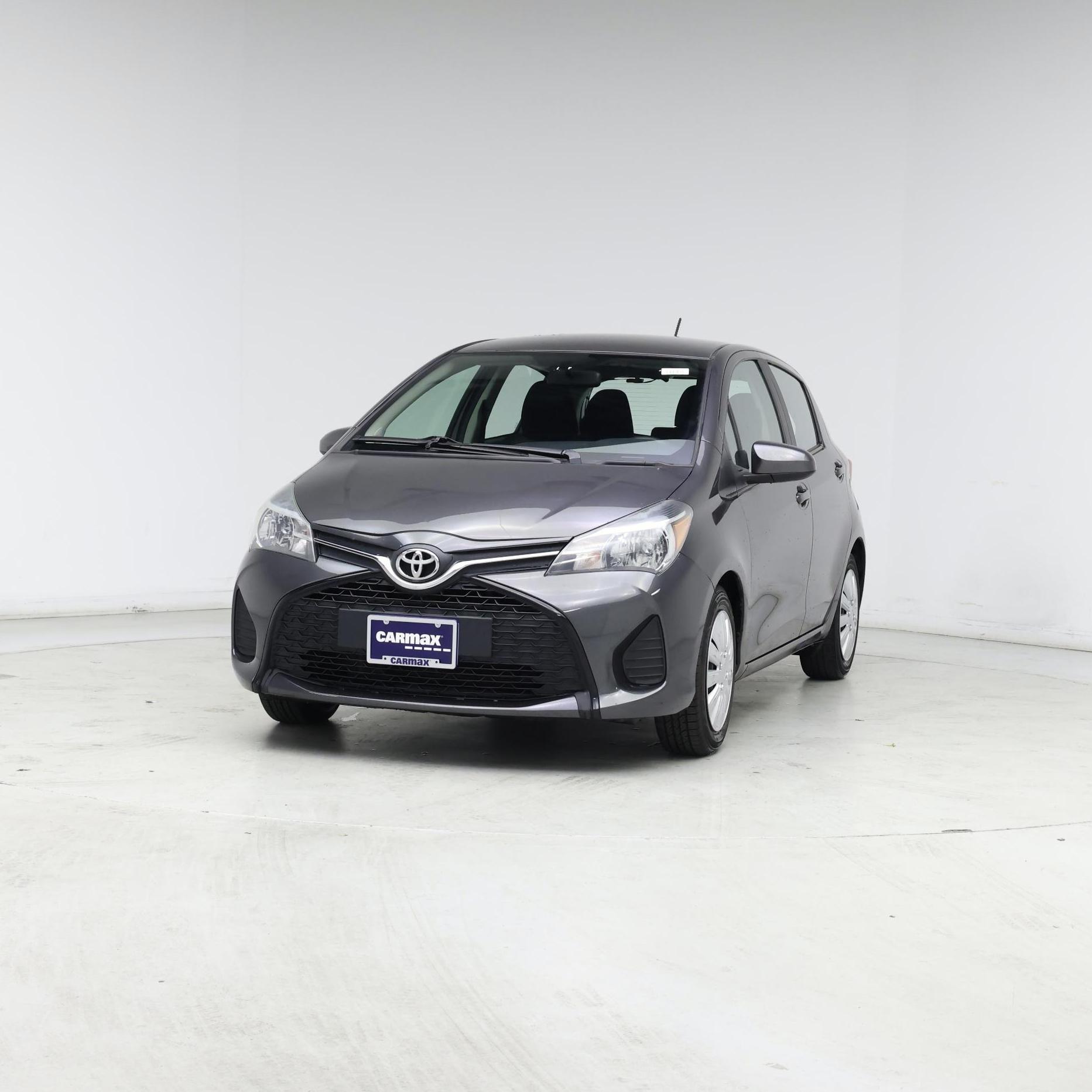 Thumbnail: 2015 Toyota Yaris - 4