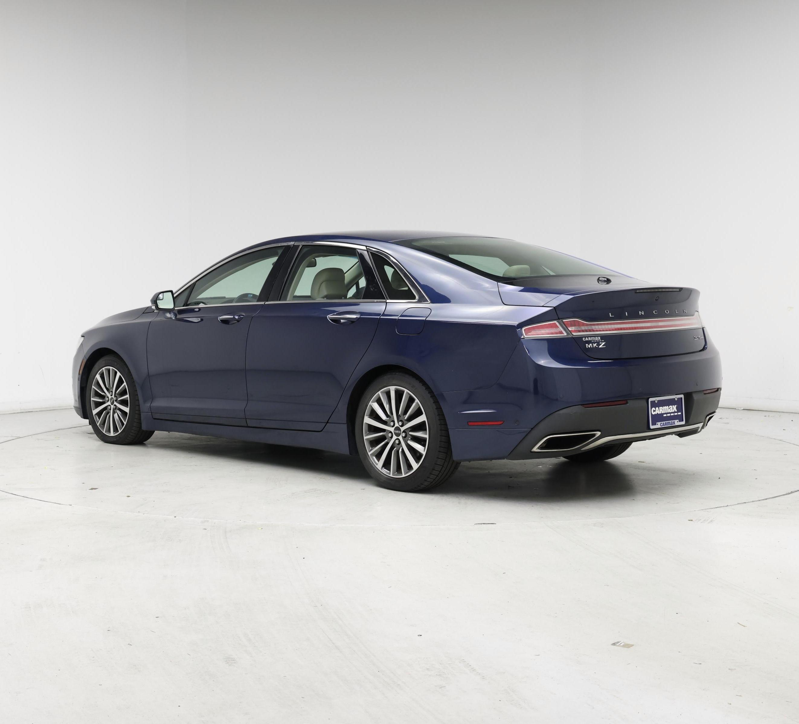 Thumbnail: 2017 Lincoln MKZ - 2
