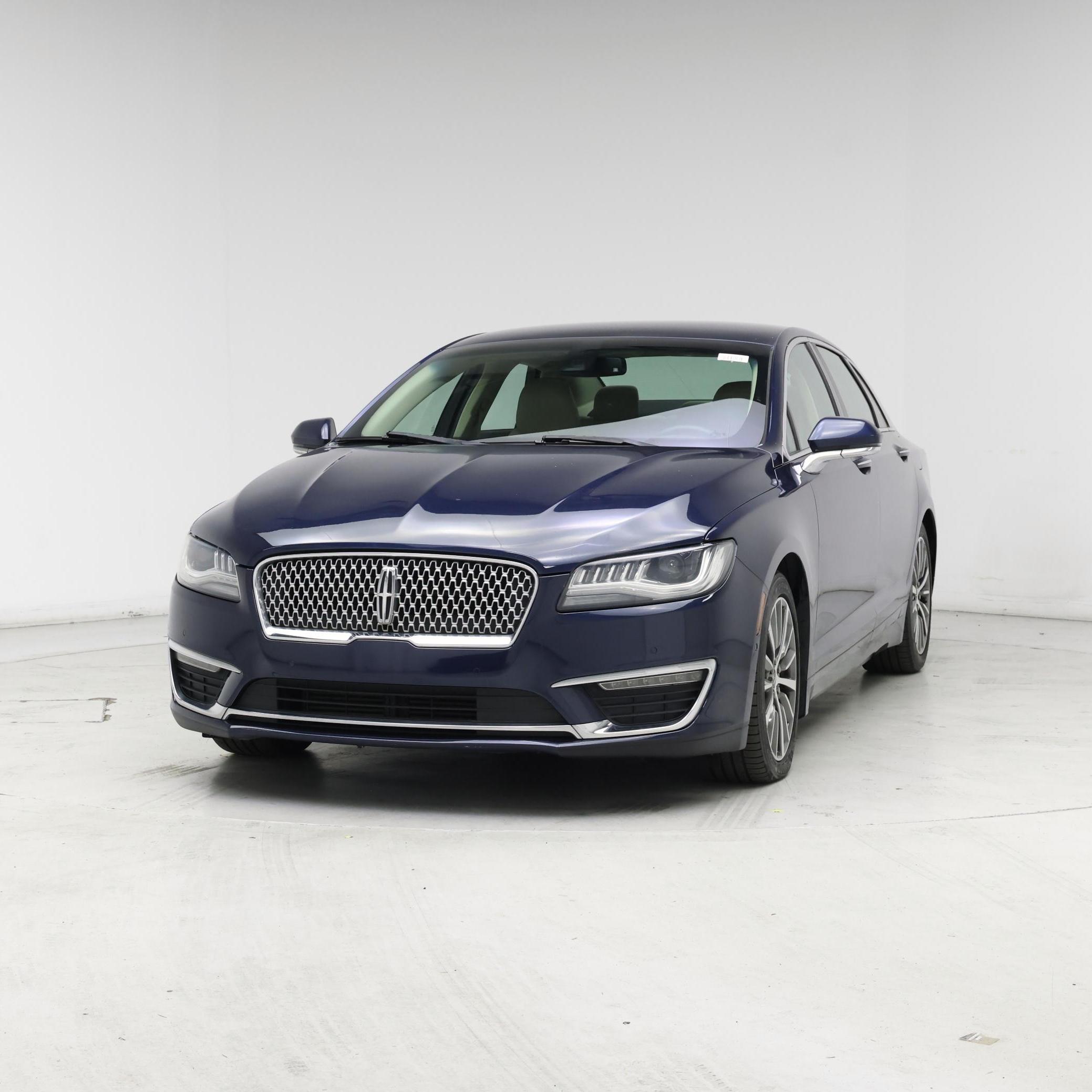 Thumbnail: 2017 Lincoln MKZ - 4