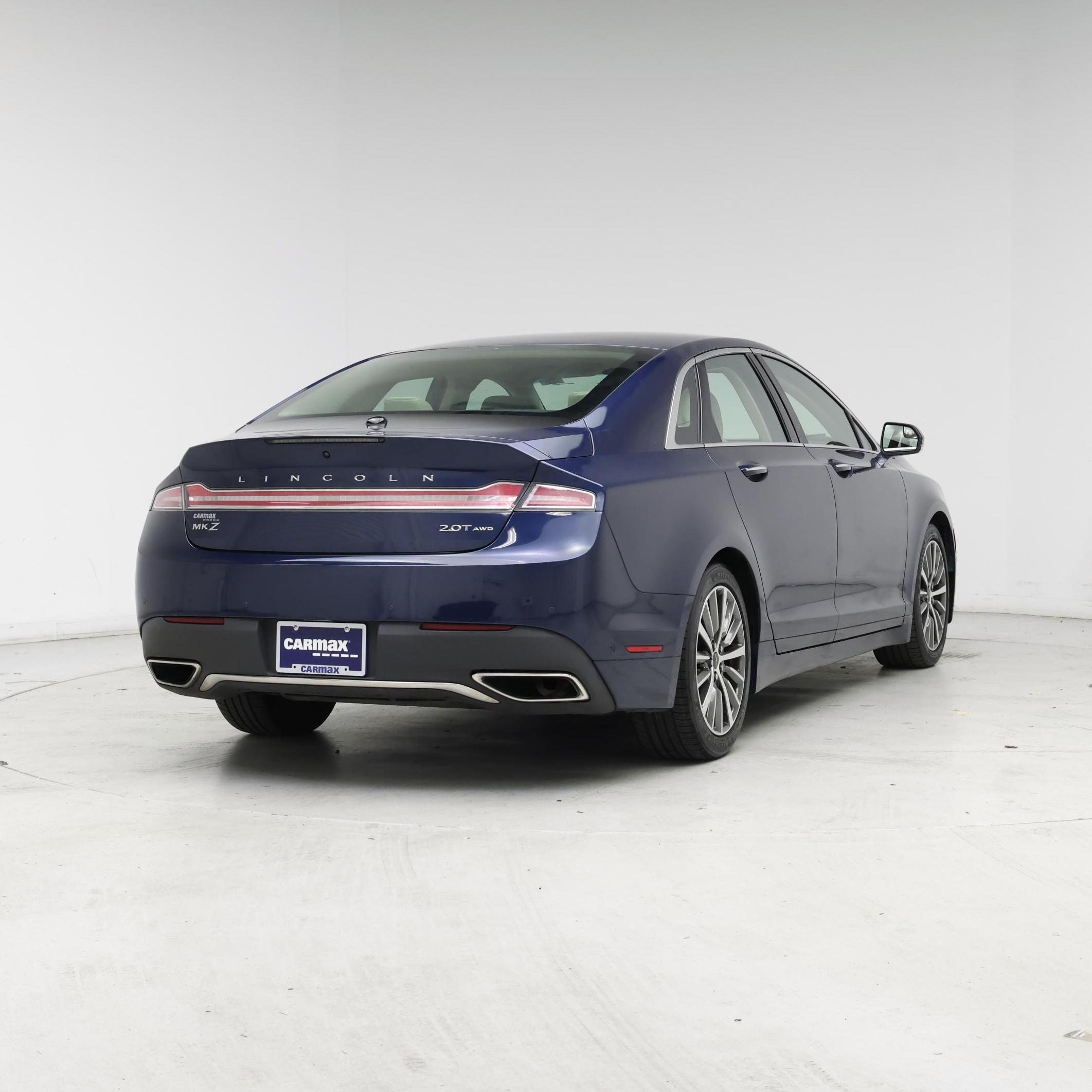 Thumbnail: 2017 Lincoln MKZ - 8
