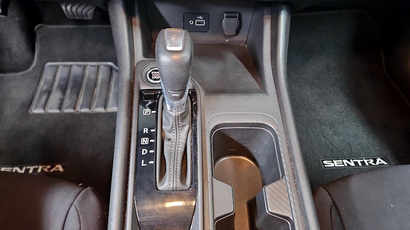 2023 Nissan Sentra S 17