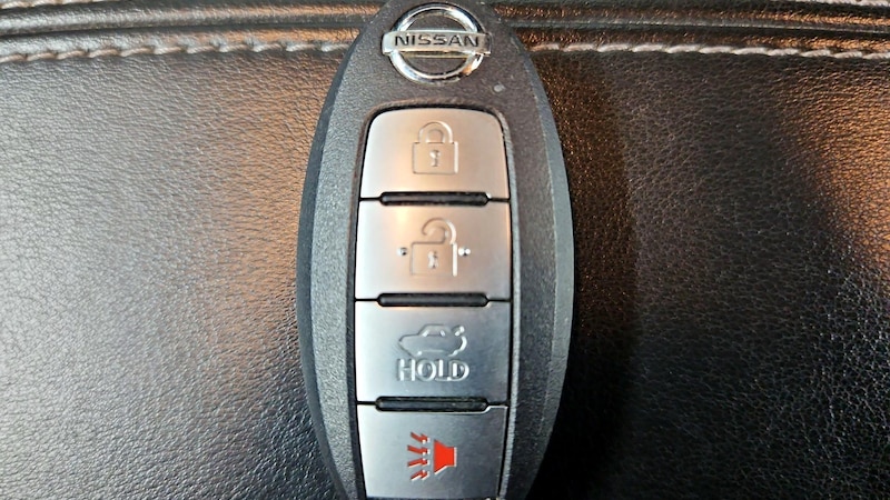 2023 Nissan Sentra S 22