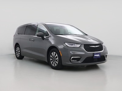 2023 Chrysler Pacifica Hybrid Touring L -
                Raleigh, NC