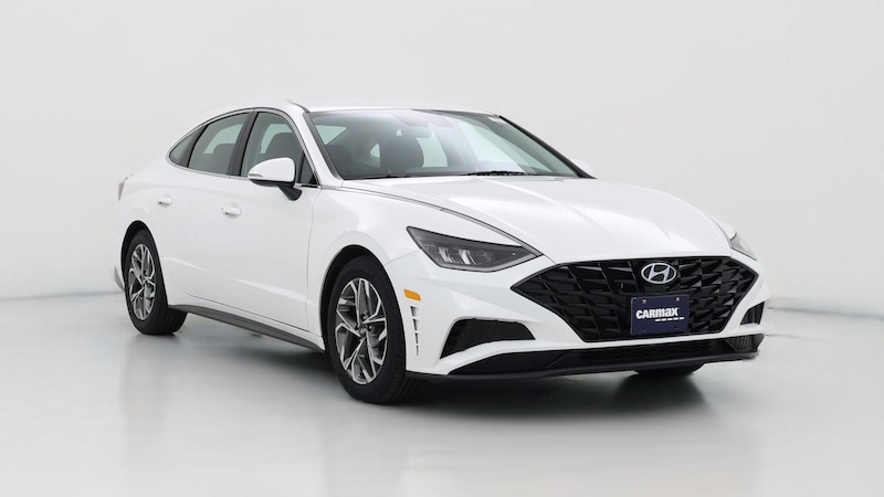 2022 Hyundai Sonata SEL Hero Image