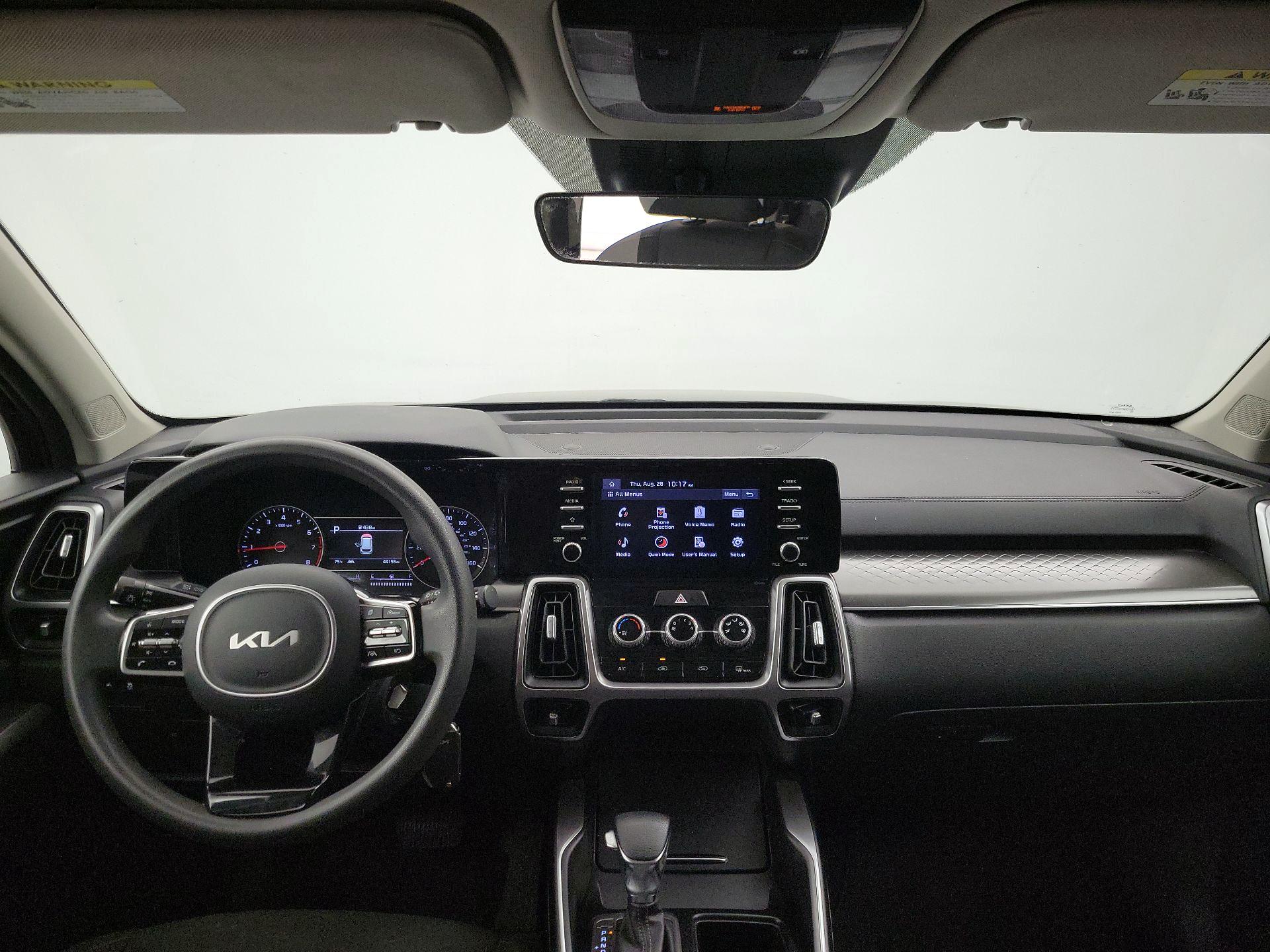 Thumbnail: 2022 Kia Sorento - 9