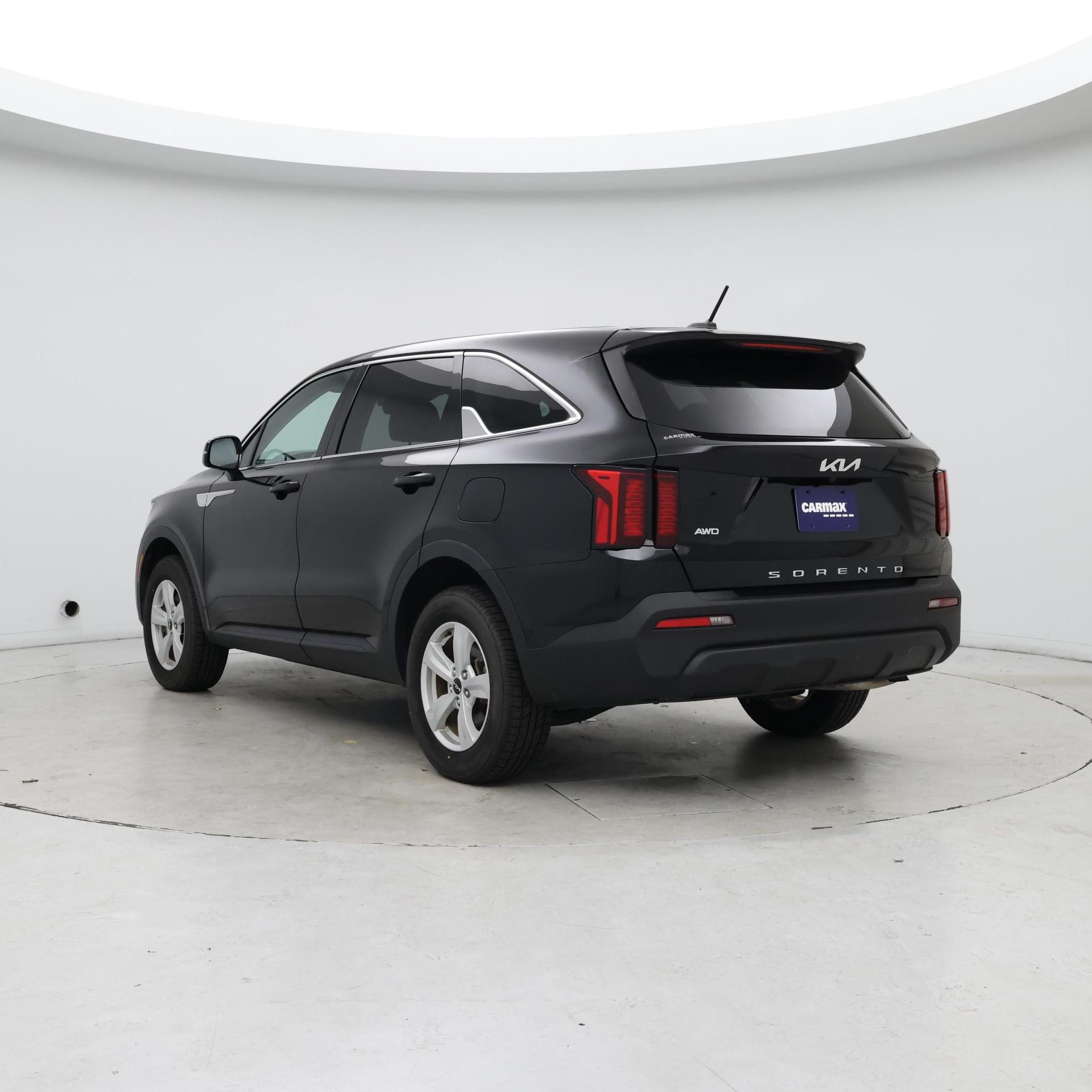 Thumbnail: 2022 Kia Sorento - 2