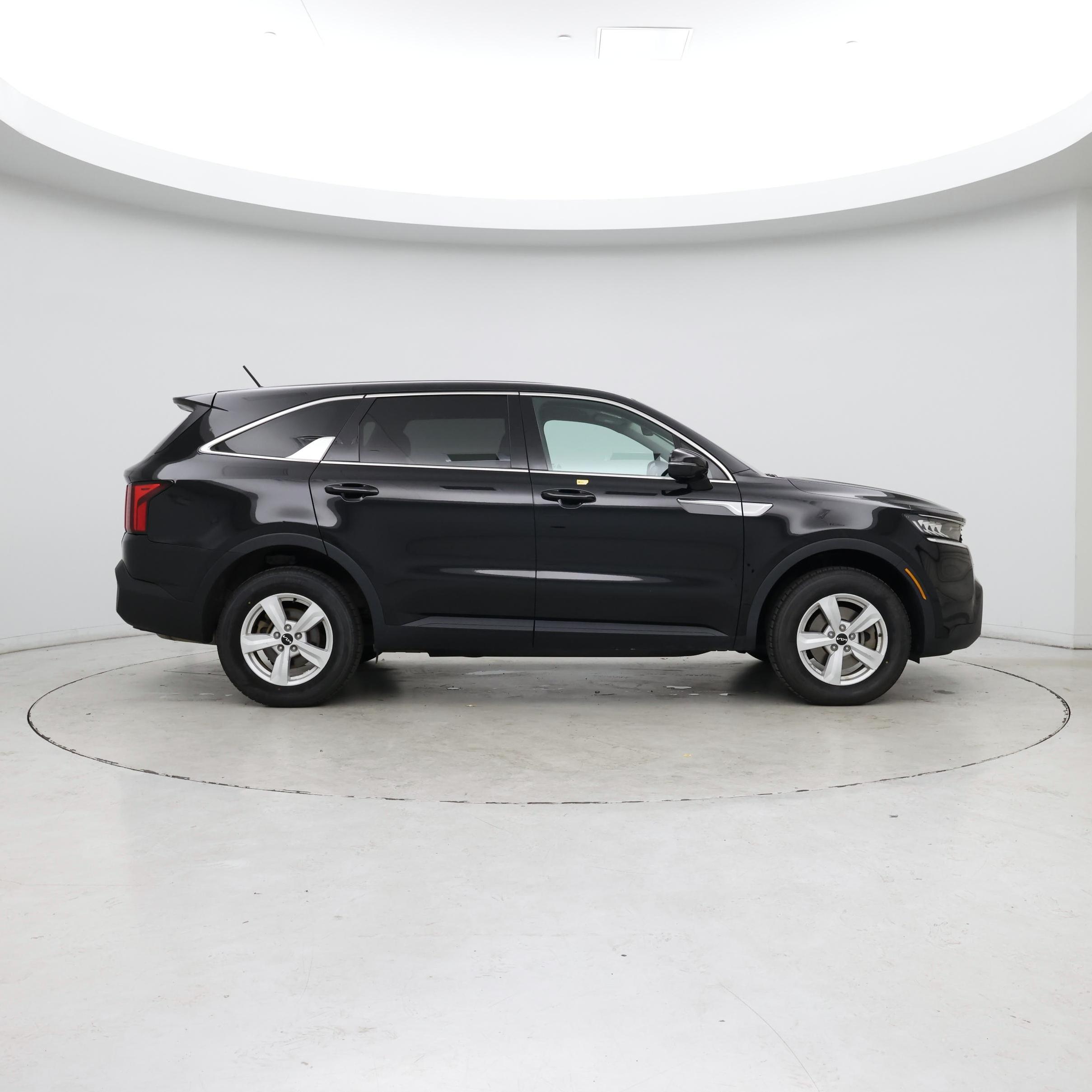 Thumbnail: 2022 Kia Sorento - 7