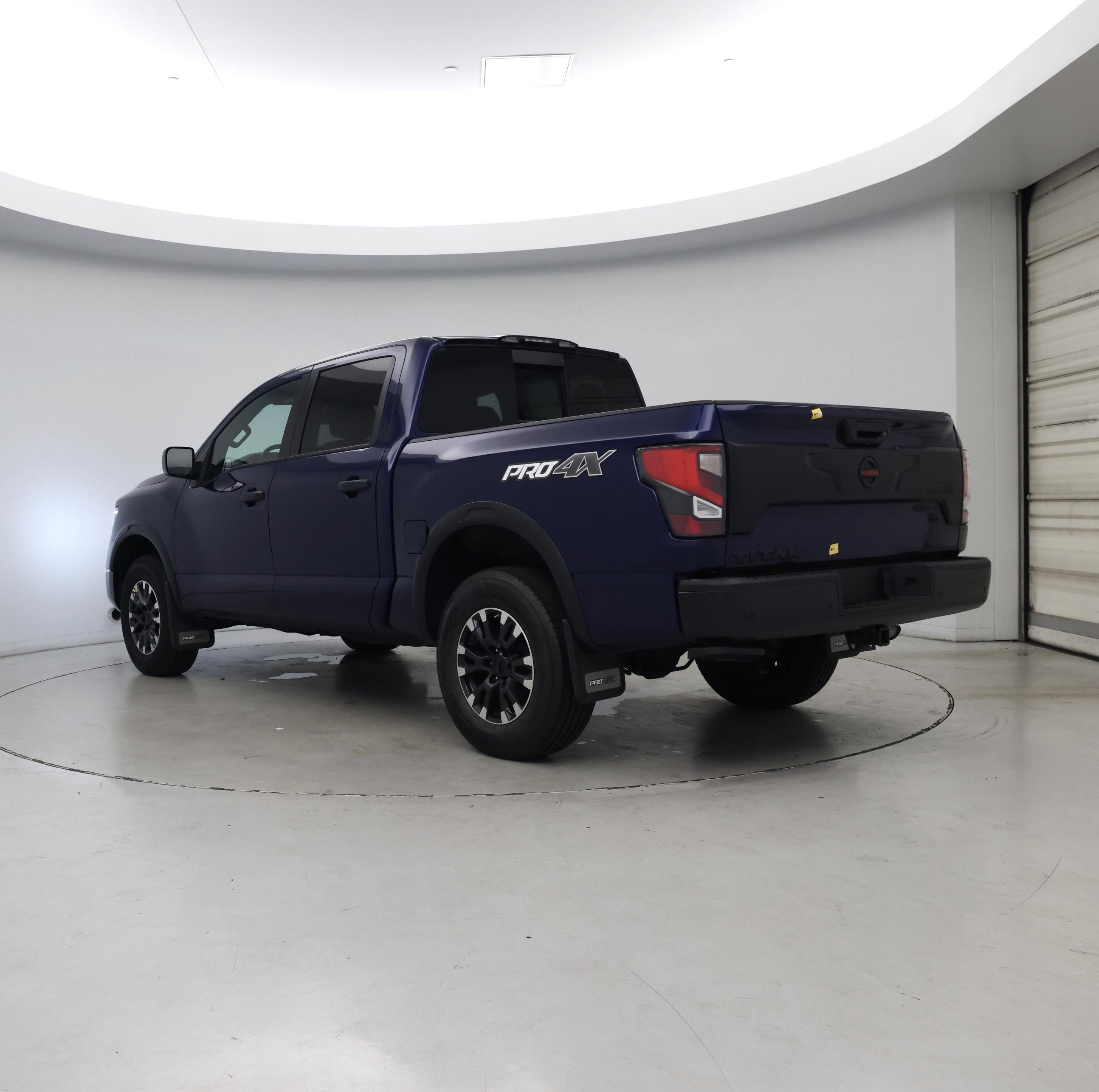 Thumbnail: 2021 Nissan Titan - 2