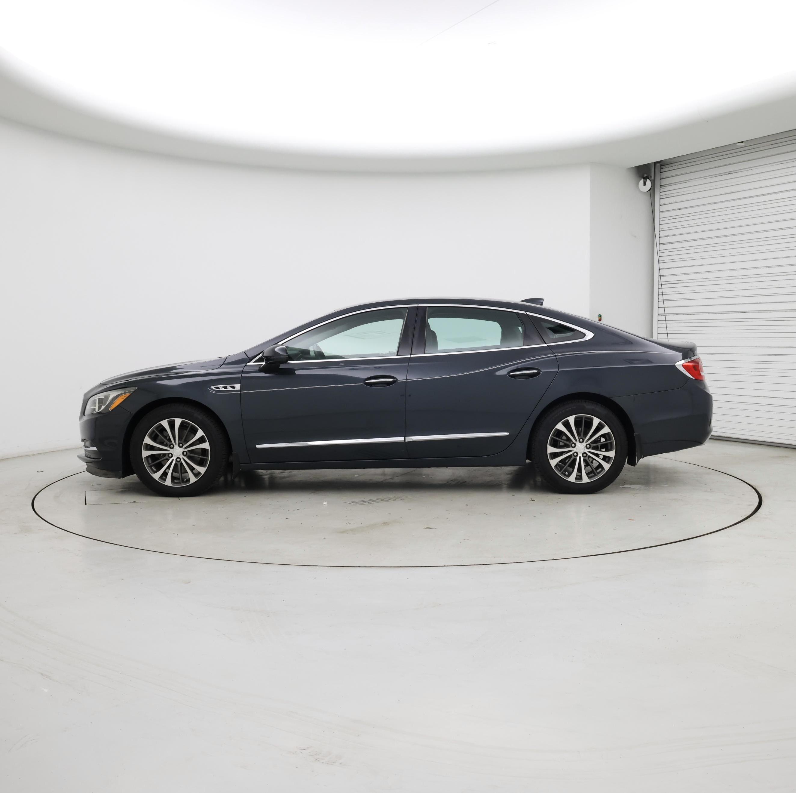 Thumbnail: 2018 Buick LaCrosse - 3