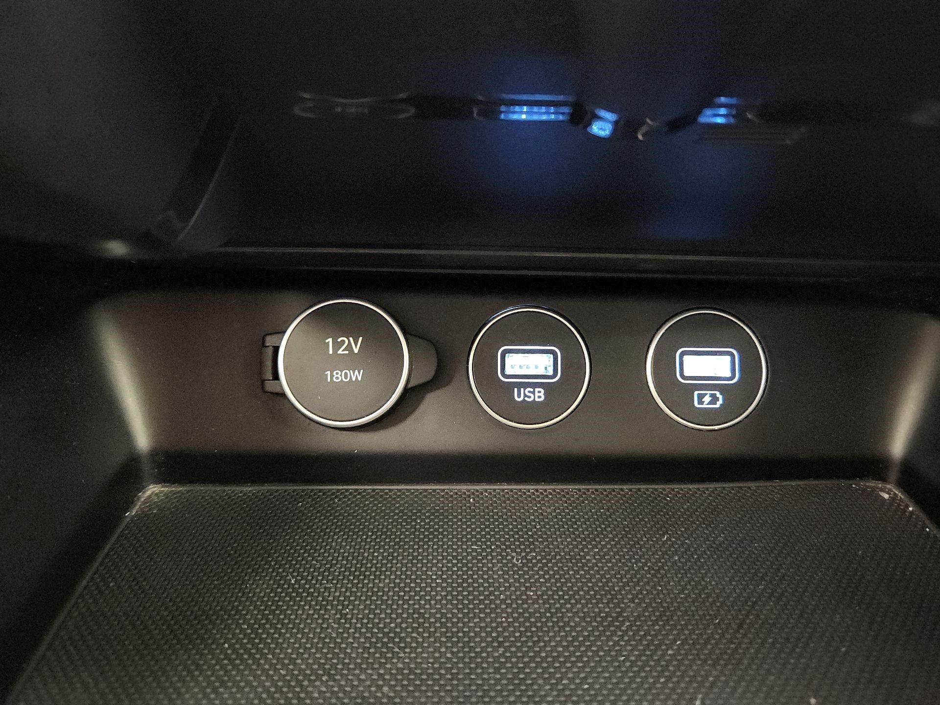 Thumbnail: 2023 Genesis G70 - 19