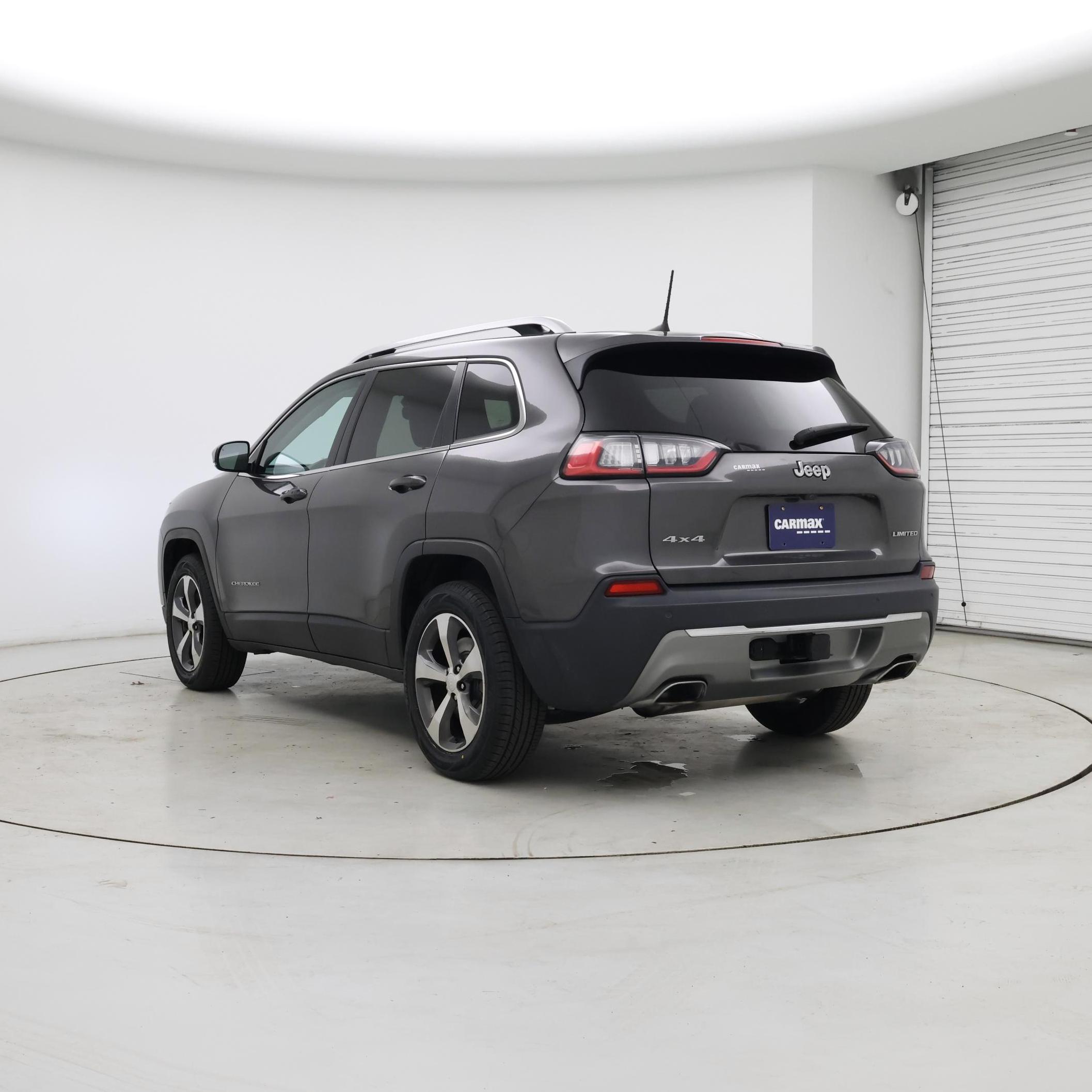 Thumbnail: 2019 Jeep Cherokee - 2