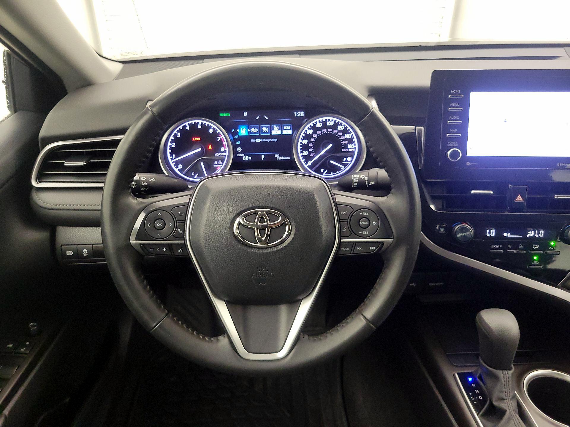 Thumbnail: 2023 Toyota Camry - 10