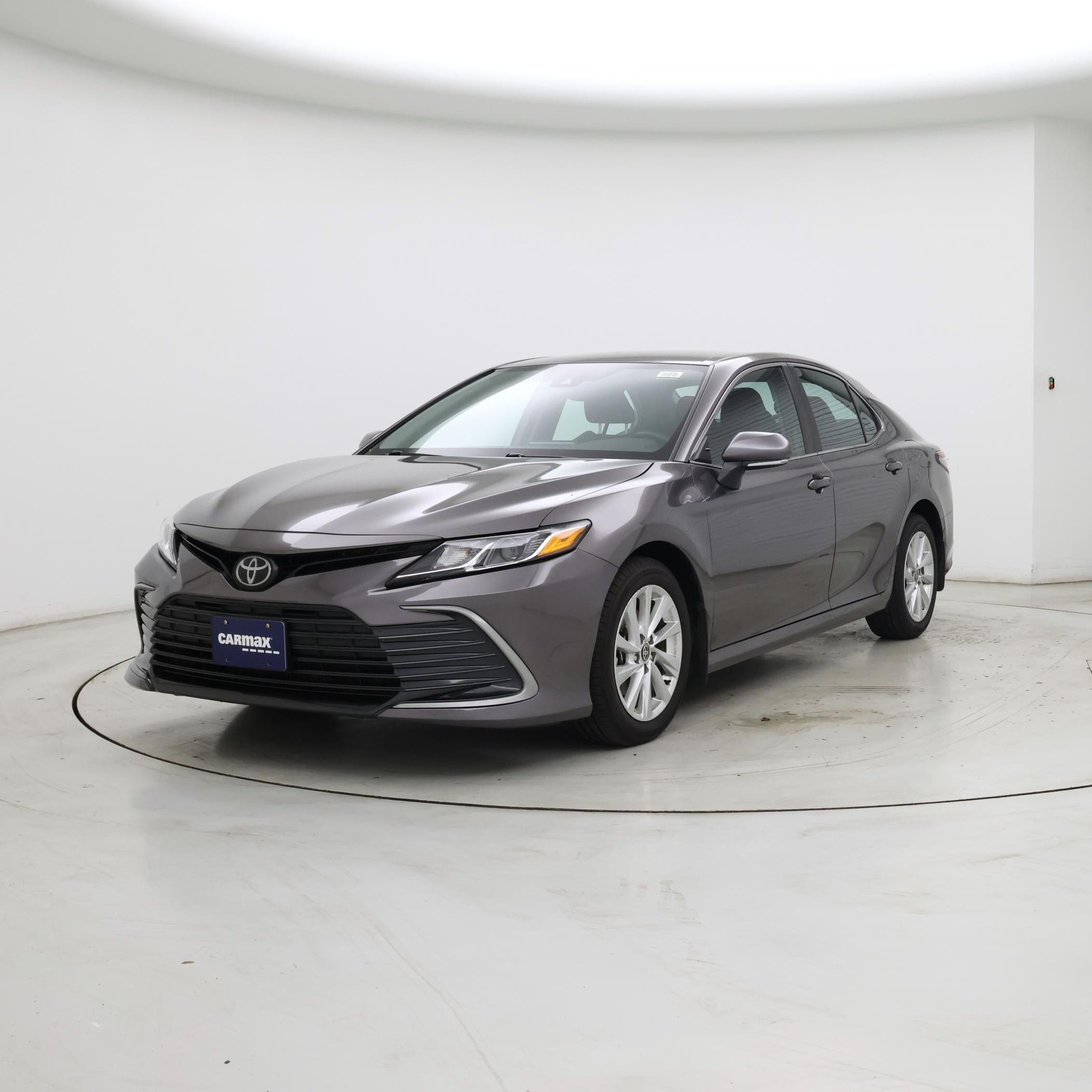 Thumbnail: 2023 Toyota Camry - 4
