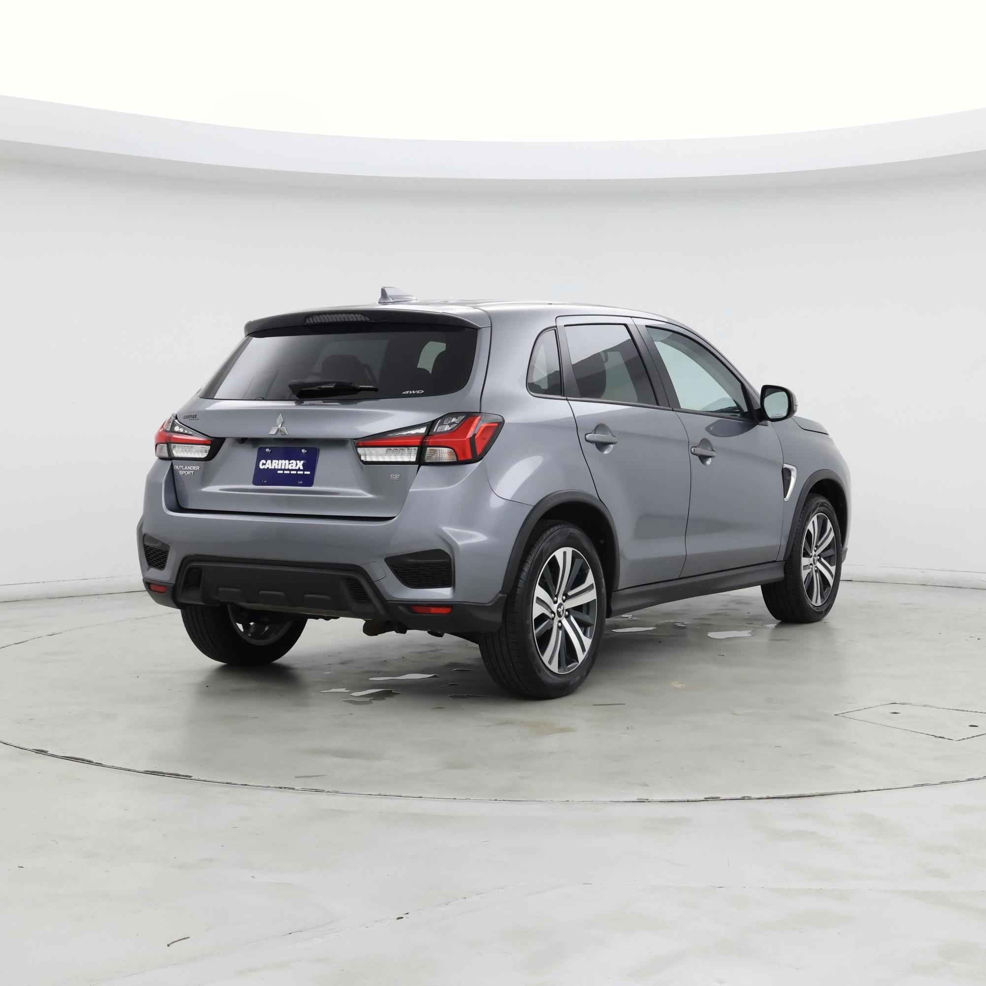 Thumbnail: 2023 Mitsubishi Outlander Sport - 8