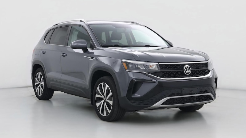 2022 Volkswagen Taos SE Hero Image