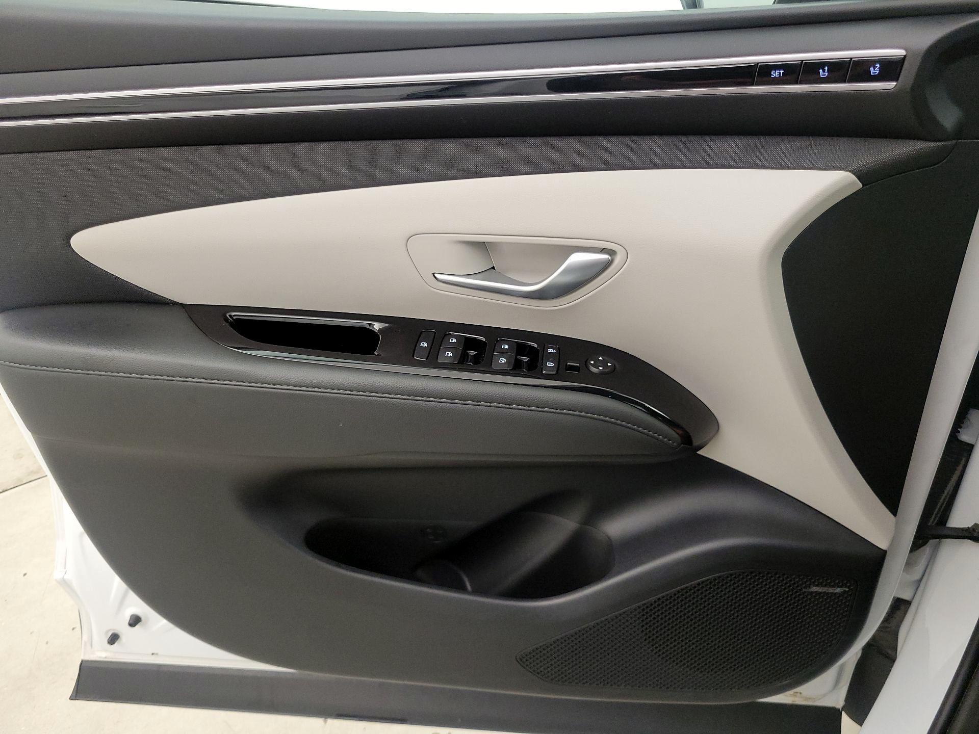 Thumbnail: 2022 Hyundai Tucson - 12