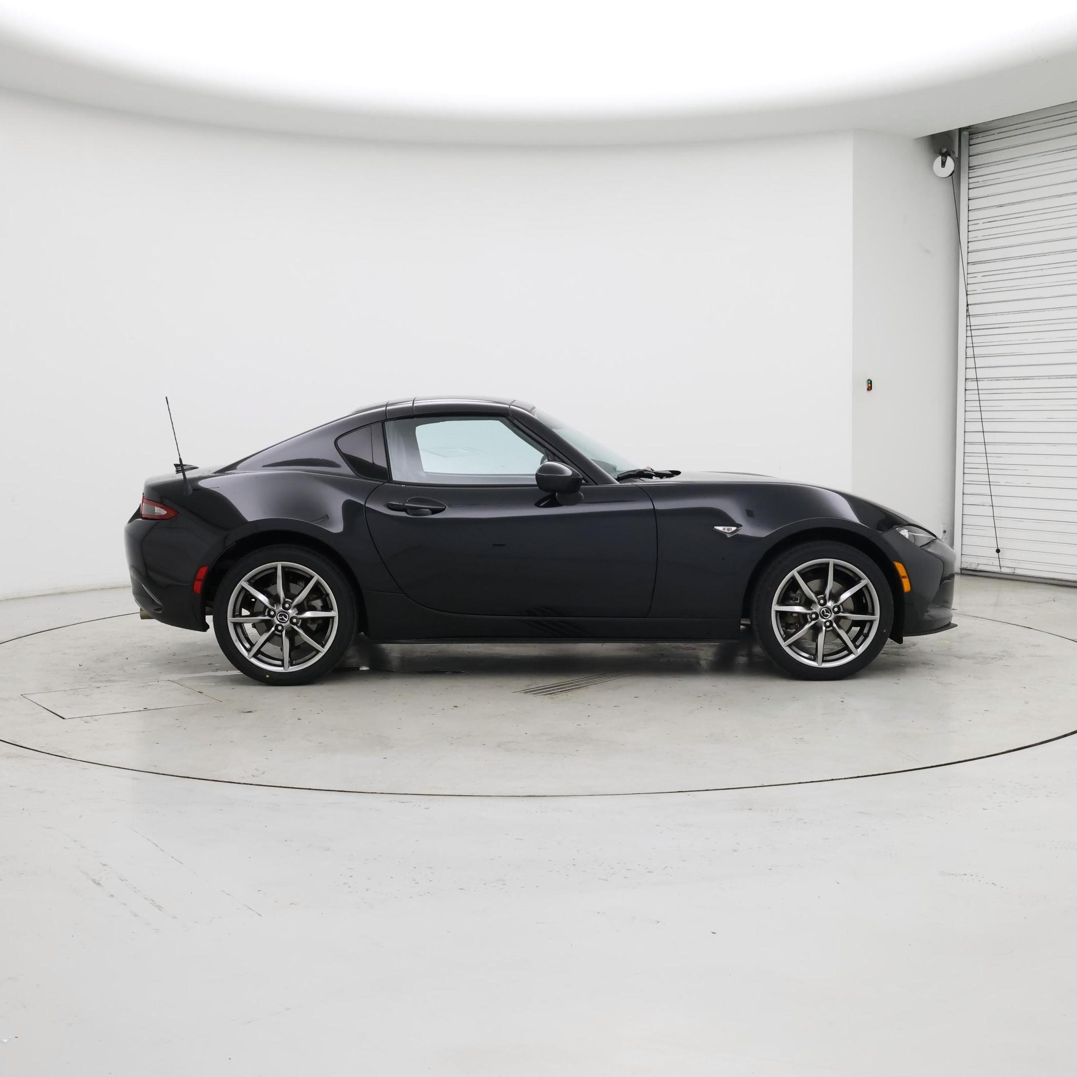 Thumbnail: 2022 Mazda MX-5 Miata - 7