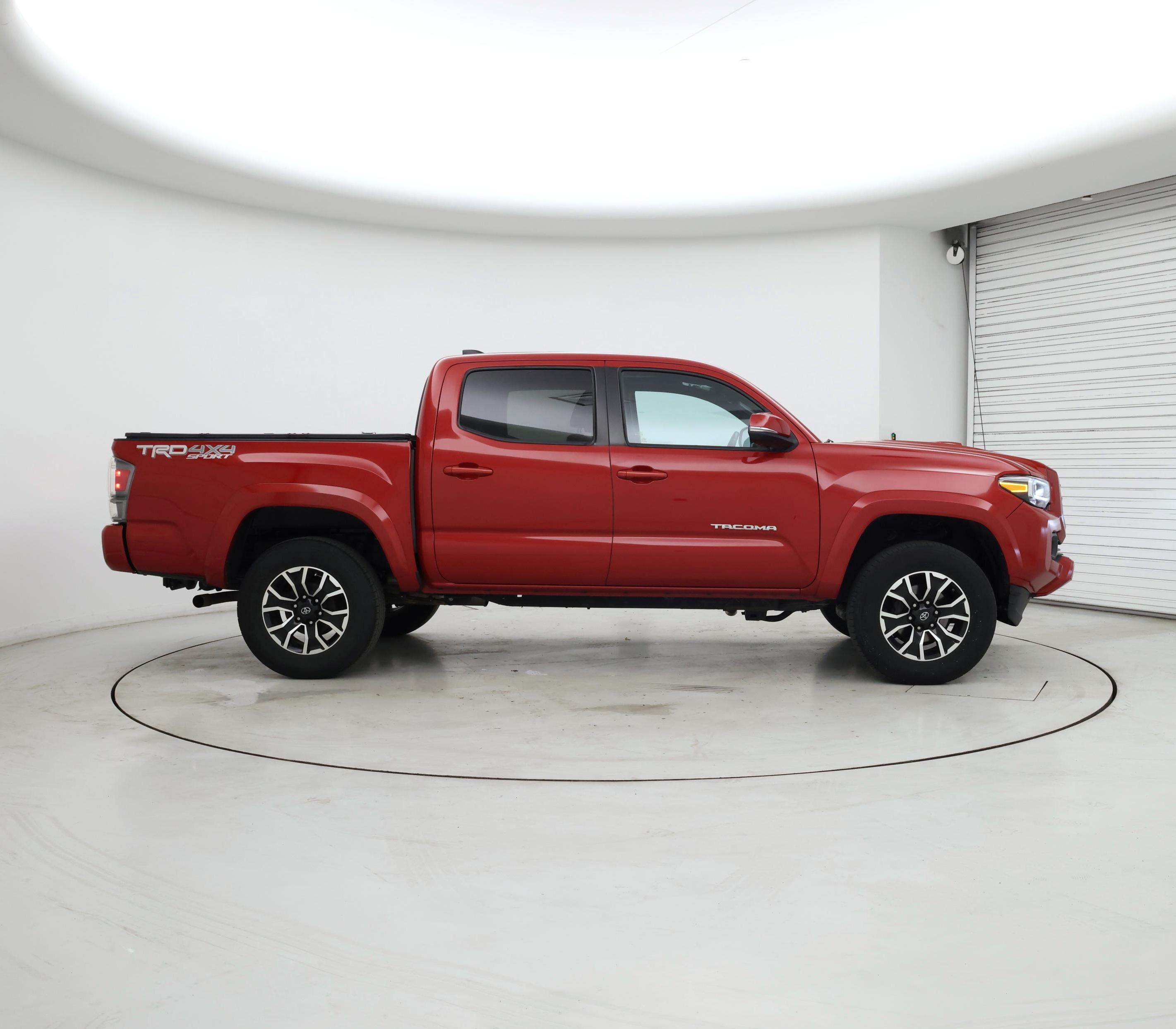 Thumbnail: 2021 Toyota Tacoma - 7